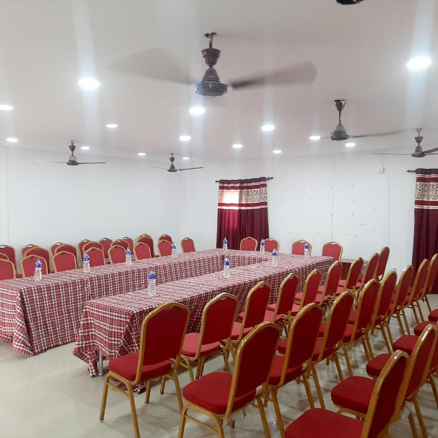 Bhairāhawā Hotel Daisy Park מראה חיצוני תמונה